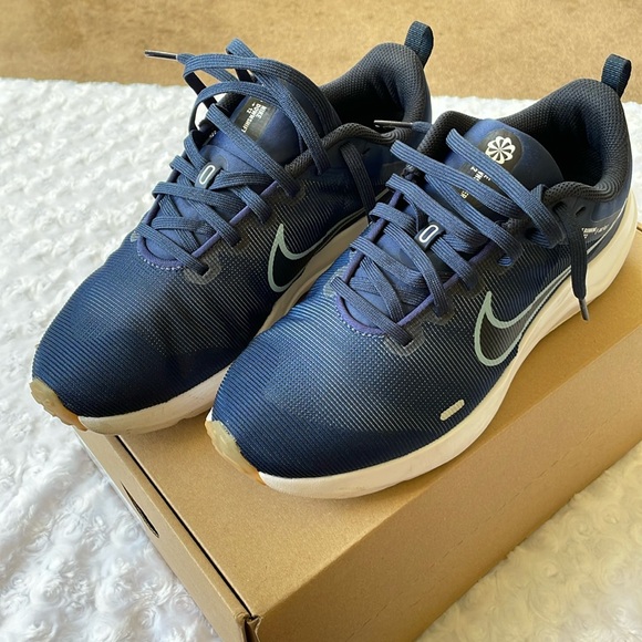 Nike Other - Nike Downshifter 12 Midnight Navy Men’s 7.5 / Women’s 9